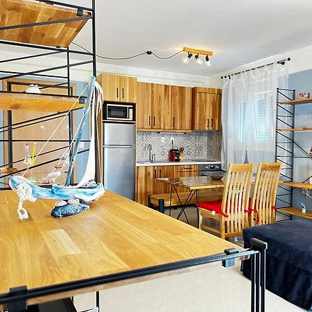 Steel & Oak Vintage Apartments Kavala Eksteriør billede